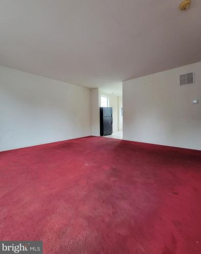 140 Fountain Ave, Trenton NJ 08618-3825 exterior