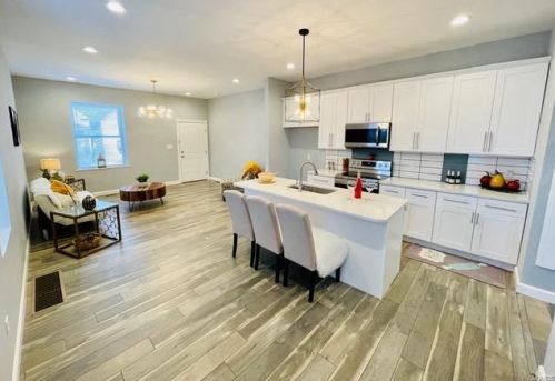 3710 French Ave, Saint Louis MO 63116-4045 exterior