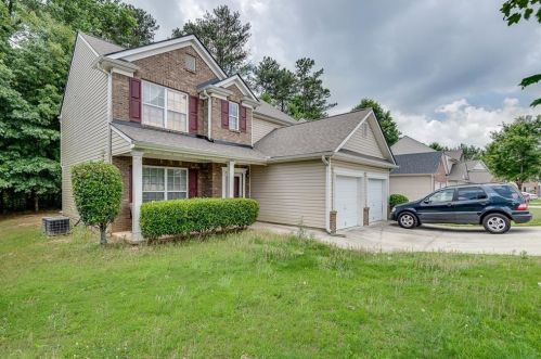 2476 Tullamore Cir, Lithonia, GA 30039-7034