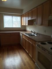 1942 Axtell Dr, Troy MI  48084-4420 exterior