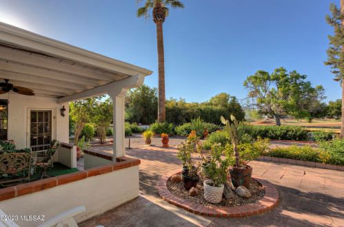 109 Los Arcos, Green Valley AZ 85614-2435 exterior