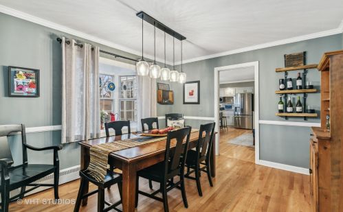 330 Hilkert Ct, Bull Valley IL 60014-5848 exterior