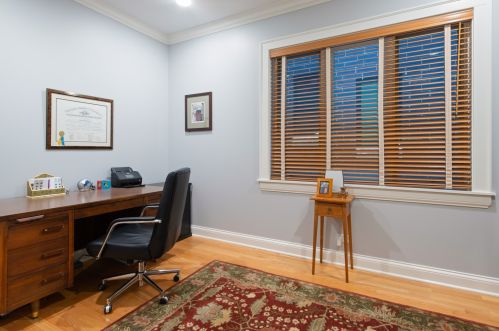 868 Lill Ave, Chicago IL 60614-2019 exterior