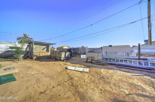 1715 28th Dr, Phoenix AZ 85051-4011 exterior