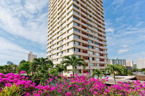 2888 Ala Ilima St, Honolulu HI 96818-5220 exterior