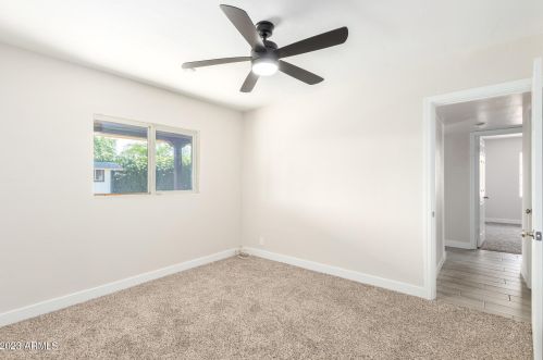 4112 18th Ave, Phoenix AZ  85015-5246 exterior