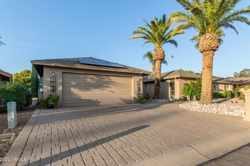 25815 Greencastle Dr, Chandler AZ  85248-6817 exterior