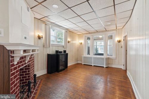 6252 Larchwood Ave, Philadelphia PA 19143-1912 exterior