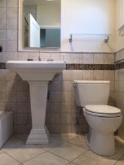 1202 Martha Custis Dr, Alexandria VA  22302-2014 exterior