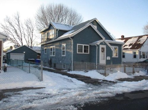 14 Campbell Ave, Providence, RI 02904-3625