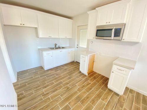 2802 Cavalier Dr, Phoenix AZ  85017-1726 exterior