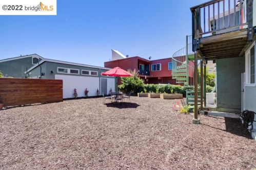 1522 Harmon St, Berkeley CA 94703-2415 exterior