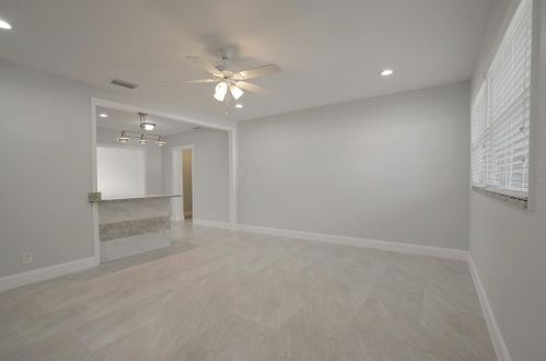 7115 Bonito St, Tampa FL  33617-8405 exterior