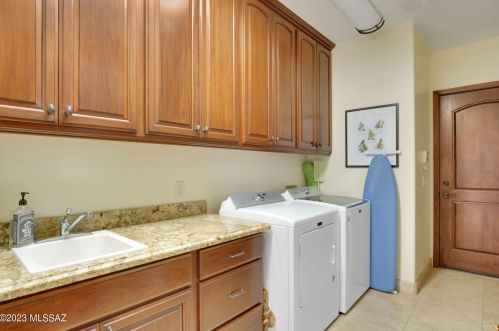 3632 Camino De Jaime, Tucson AZ  85718-7432 exterior