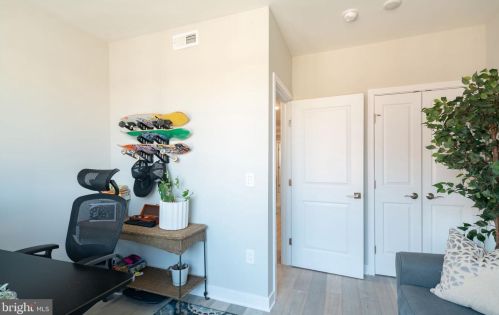 1526 Federal St, Philadelphia PA 19146-3913 exterior