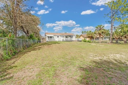 1234 Golden Gate Blvd, Naples FL 34120-3753 exterior