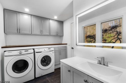 2 Baxter Farm Rd, Morristown NJ 07960-6609 exterior