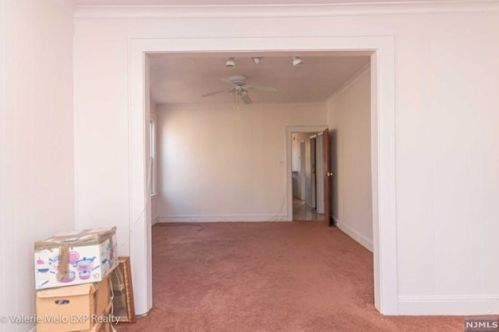 194 Shephard Ave, Newark NJ  07112-2022 exterior