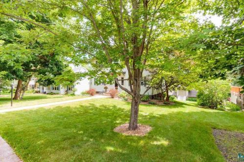 3012 2nd St, Duluth, MN 55812-1925