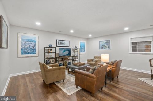 5205 Cottingham Pl, Alexandria VA  22304-3535 exterior