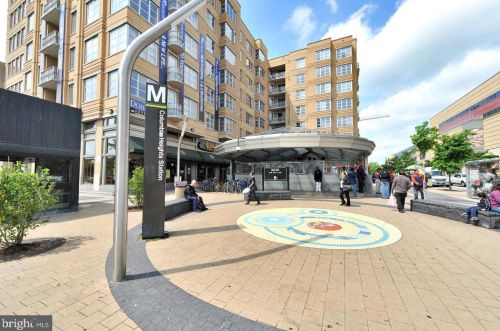 3511 13th St, Washington DC 20010-2075 exterior