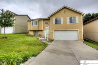 6632 149th Ave, Omaha, NE 68116-4303