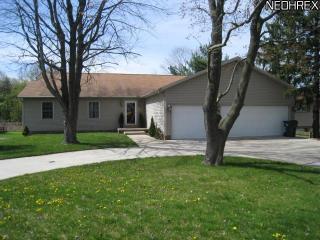 5075 Brunnerdale Ave, Canton, OH 44718-1709