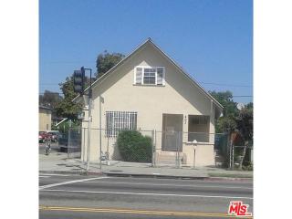 403 Vernon Ave, Los Angeles, CA 90011-3439