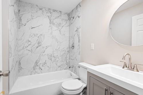 16 Eugenia St, Atlanta GA 30318-0026 exterior