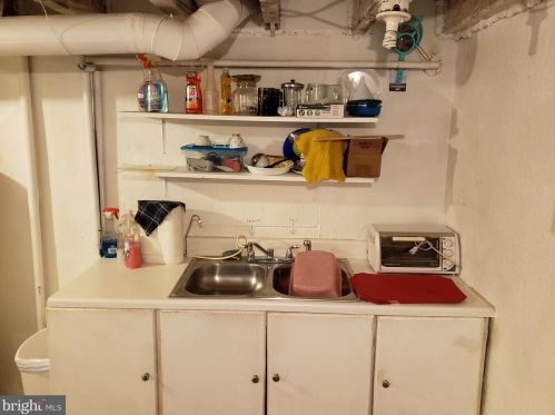 165 27 St, Camden NJ 08105-3926 exterior