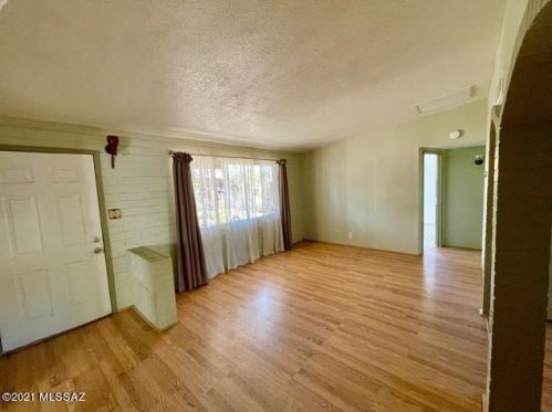 945 Alturas St, Tucson AZ  85719-2918 exterior