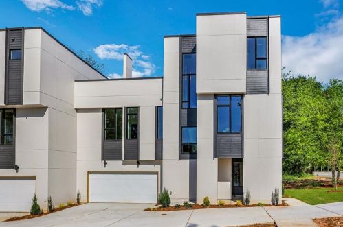 205 Howell Dr, Atlanta, GA 30316-4025