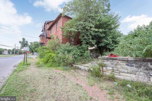 314 4 St, Camden NJ 08103-3401 exterior