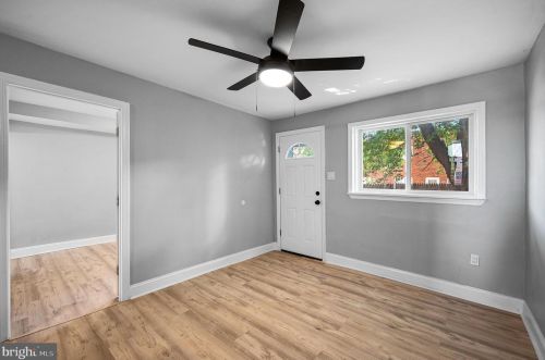 2416 Wainwright St, Camden NJ 08104-2650 exterior