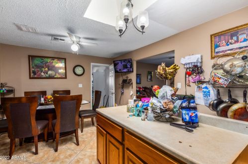 1808 50 Dr, Phoenix AZ 85031-1328 exterior