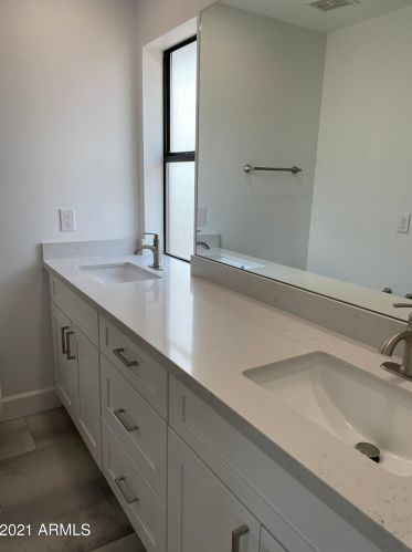 15202 10th St, Phoenix AZ  85022-3738 exterior