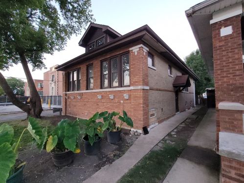 4927 Springfield Ave, Chicago, IL 60625-6108