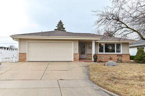 5236 24 St, Milwaukee WI 53204-2505 exterior