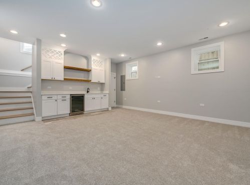 3536 Albany Ave, Chicago IL 60612-3921 exterior