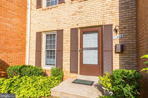 11903 Bargate Ct, Rockville MD  20852-4116 exterior