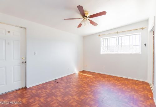 6641 8th Ave, Tucson AZ 85756-6650 exterior