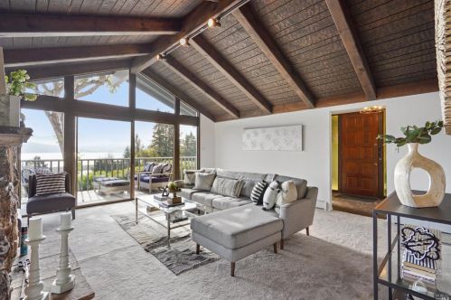 354 Strawberry Dr, Mill Valley CA 94941-2506 exterior