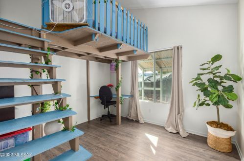 4961 Ferret Dr, Tucson AZ 85742-9543 exterior