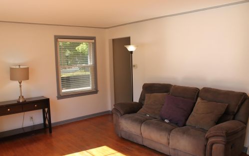 801 Eleanor St, Grand Rapids MI 49505-4223 exterior