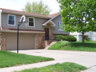 11566 Rambleridge Rd, Omaha NE  68164-1447 exterior