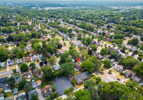 2146 Un Ave, Grand Rapids MI 49503-4413 exterior