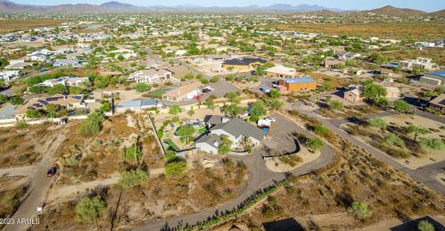 35825 17th Ave, Phoenix AZ  85086-7251 exterior