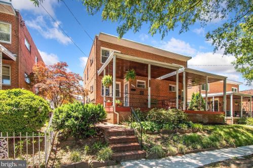 5208 12th St, Washington, DC 20011-6414