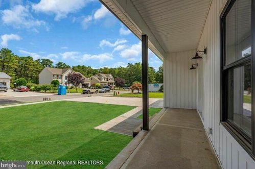 431 Virginia Ave, Berkeley Township NJ 08721-2811 exterior