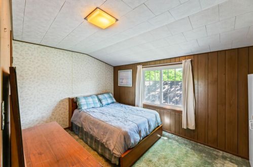 211 62, Milwaukee WI 53214-1822 exterior